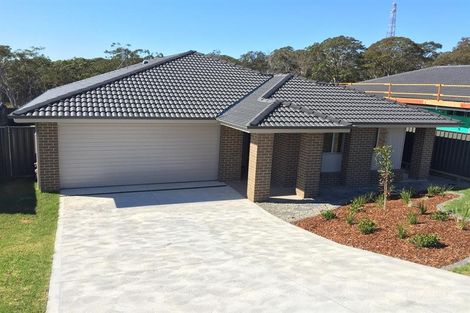 8 Drew St, Bonnells Bay, NSW 2264