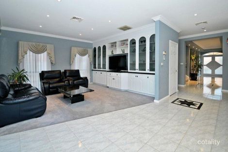 Property photo of 35 McCubbin Drive Taylors Lakes VIC 3038