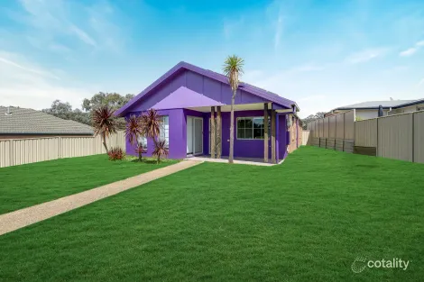 Property photo of 39 Kendall Drive Hamilton Valley NSW 2641