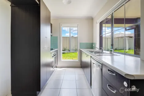 39 Kendall Dr, Hamilton Valley, NSW 2641