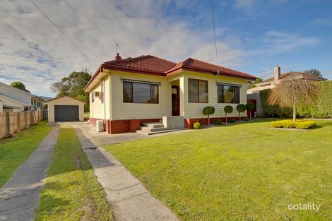 Property photo of 32 Cross Street Newborough VIC 3825