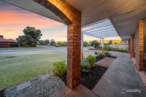 Property photo of 5 Coniston Way Ferndale WA 6148