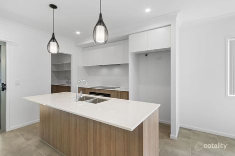 4 Spinel Cres, Collingwood Park, QLD 4301