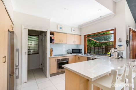 Property photo of 14 Wordsworth Street Norman Park QLD 4170