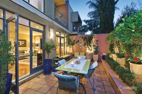 Property photo of 20 Atkinson Close Windsor VIC 3181
