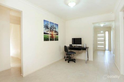 Property photo of 4 Whitechapel Way Sunbury VIC 3429