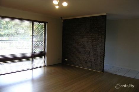 Property photo of 73 Lowanna Way Armadale WA 6112
