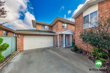 2/1a Mckeahnie St, Crestwood, NSW 2620