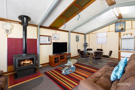 Property photo of 18 Saunders Road Blackfellows Caves SA 5291