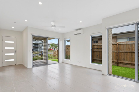 Property photo of 28 Crinum Circuit Coomera QLD 4209