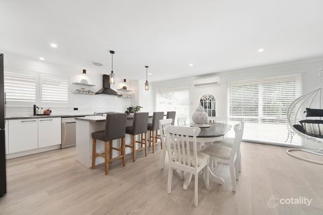 Property photo of 58 Rowellyn Avenue Carrum Downs VIC 3201