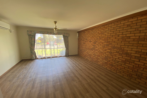 Property photo of 1/30 Rowes Road Werribee VIC 3030