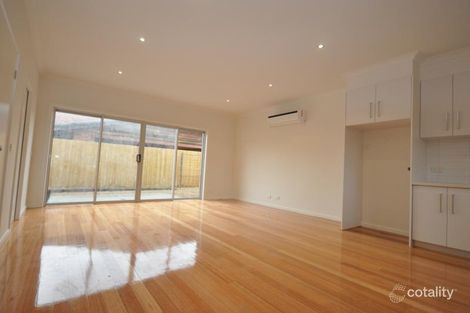 Property photo of 2/2 Warana Court Glenroy VIC 3046