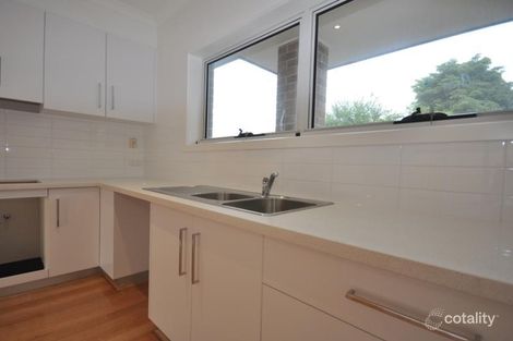 Property photo of 2/2 Warana Court Glenroy VIC 3046