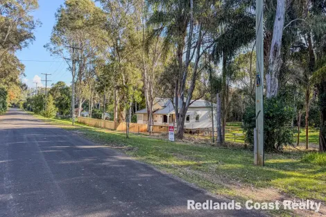 Property photo of 182 Lucas Drive Lamb Island QLD 4184