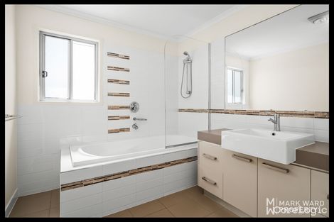 Property photo of 4/106 Gainsborough Street Moorooka QLD 4105