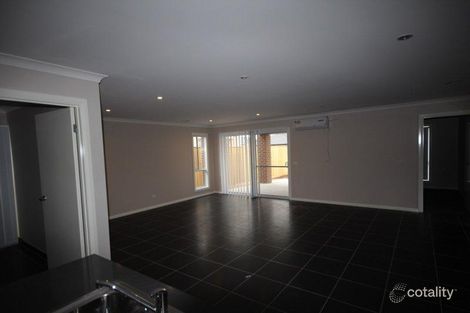 Property photo of 12 Mirka Way Point Cook VIC 3030