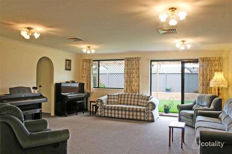 Property photo of 68 Sirius Circuit Narellan NSW 2567