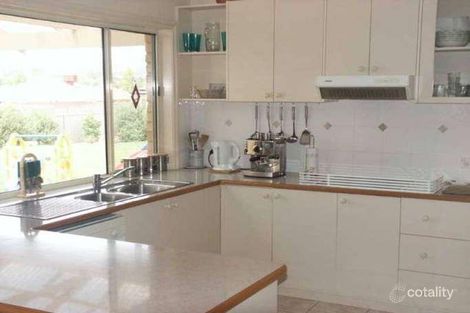 Property photo of 9 Avondale Drive Wodonga VIC 3690