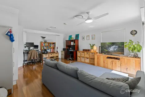 Property photo of 12 Parkway Drive Highfields QLD 4352