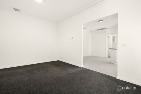 2/23 Woodlands Ave, Kew East, VIC 3102