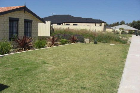 Property photo of 46 Tandara Fairway Tapping WA 6065