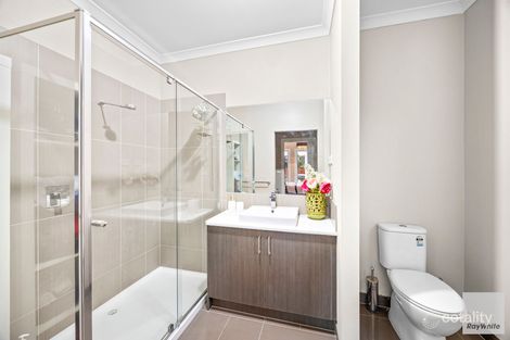 Property photo of 3 Aldershot Drive Keilor Downs VIC 3038