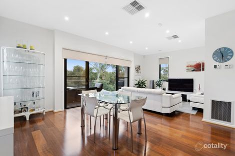 Property photo of 50 Zara Close Bundoora VIC 3083