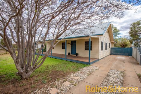 Property photo of 32 Fifth Avenue North Narromine NSW 2821