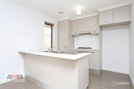 Property photo of 1/547 Tarneit Road Hoppers Crossing VIC 3029