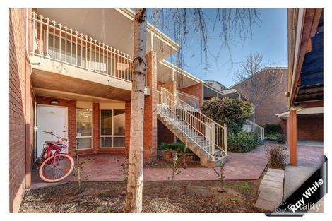 Property photo of 31 Cammeray Court Phillip ACT 2606
