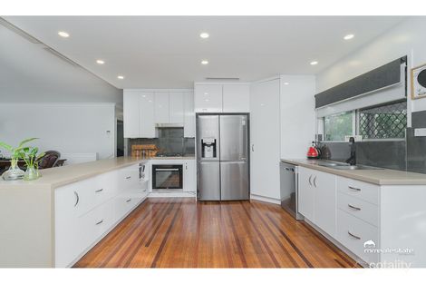 Property photo of 2 Macaulay Street Kawana QLD 4701