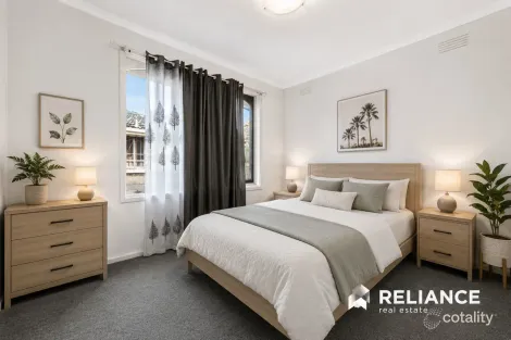 Property photo of 2/33 Baggott Drive Hoppers Crossing VIC 3029
