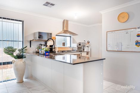 Property photo of 5 Nepine Vista Wandi WA 6167