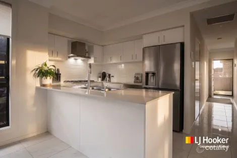Property photo of 4 Adventure Street Leppington NSW 2179