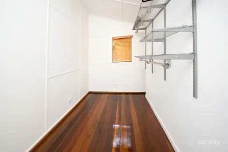 Property photo of 15 Matthew Flinders Drive Cooee Bay QLD 4703