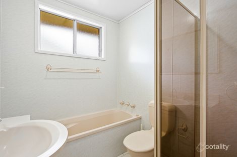 Property photo of 17 Billabong Avenue Dapto NSW 2530