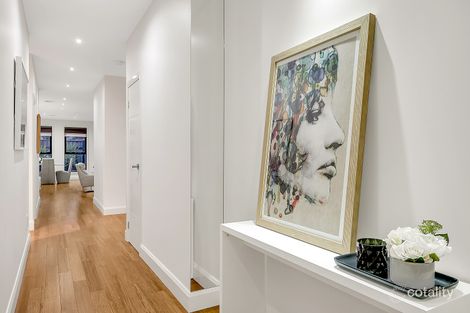 Property photo of 19 Farrell Street Craigieburn VIC 3064
