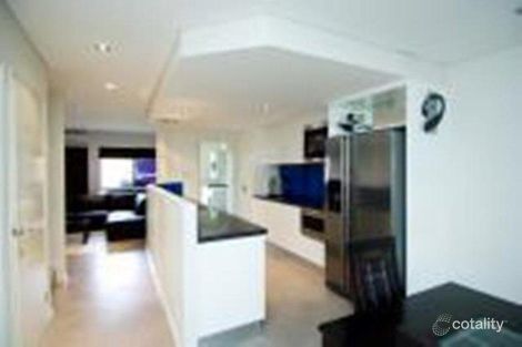 Property photo of 2/17-19 Digger Street Cairns North QLD 4870