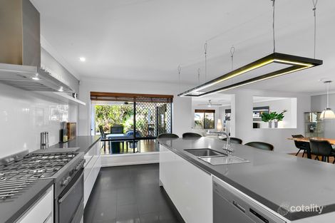 Property photo of 29 Lynch Crescent Birkdale QLD 4159