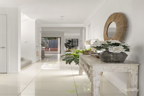 Property photo of 21 Centre Street Aspley QLD 4034