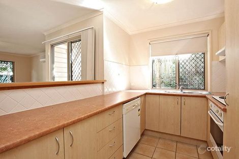 Property photo of 4/68 Douglas Street Greenslopes QLD 4120