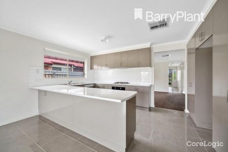Property photo of 19 Goshawk Drive Pakenham VIC 3810