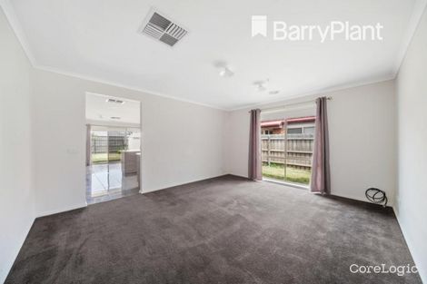Property photo of 19 Goshawk Drive Pakenham VIC 3810