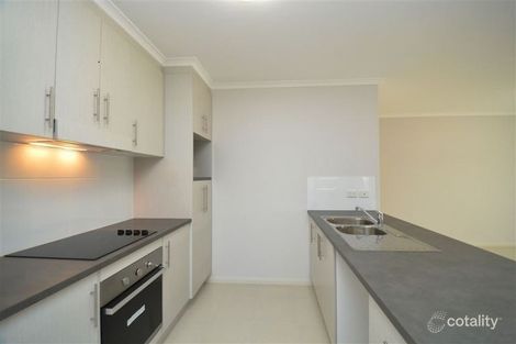 Property photo of 2/23 Epping Way Mount Low QLD 4818