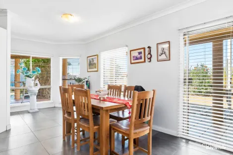 Property photo of 21 Pinnacle Court Avoca QLD 4670