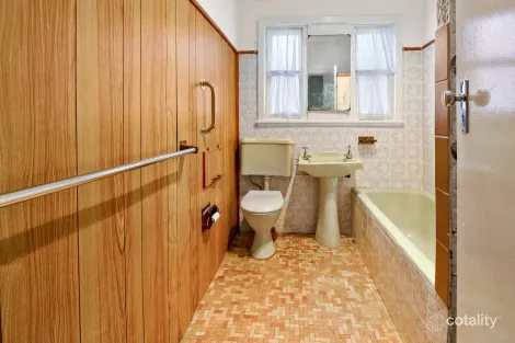 Property photo of 32 Newton Road Blacktown NSW 2148