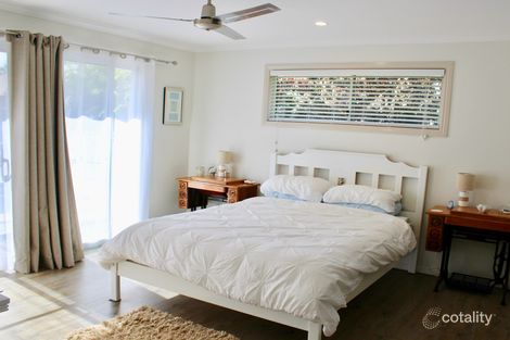 Property photo of 39 Acacia Crescent Tin Can Bay QLD 4580