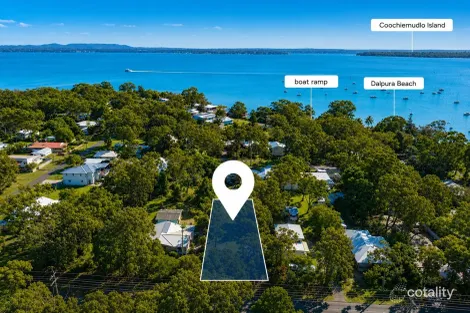 111 Kate St, Macleay Island, QLD 4184