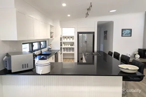 Property photo of 36 Moorhen Place Noosaville QLD 4566
